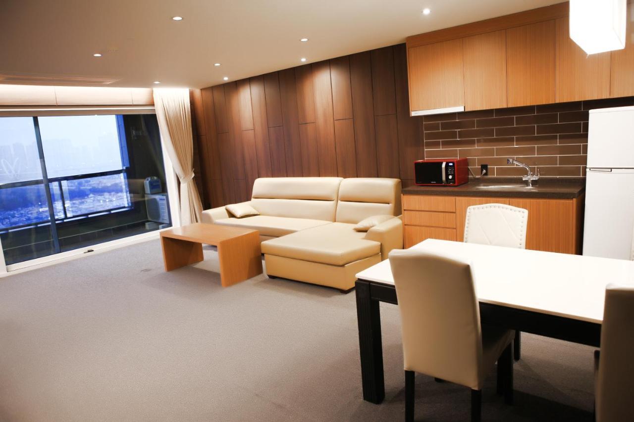 Incheon Stay Hotel Экстерьер фото