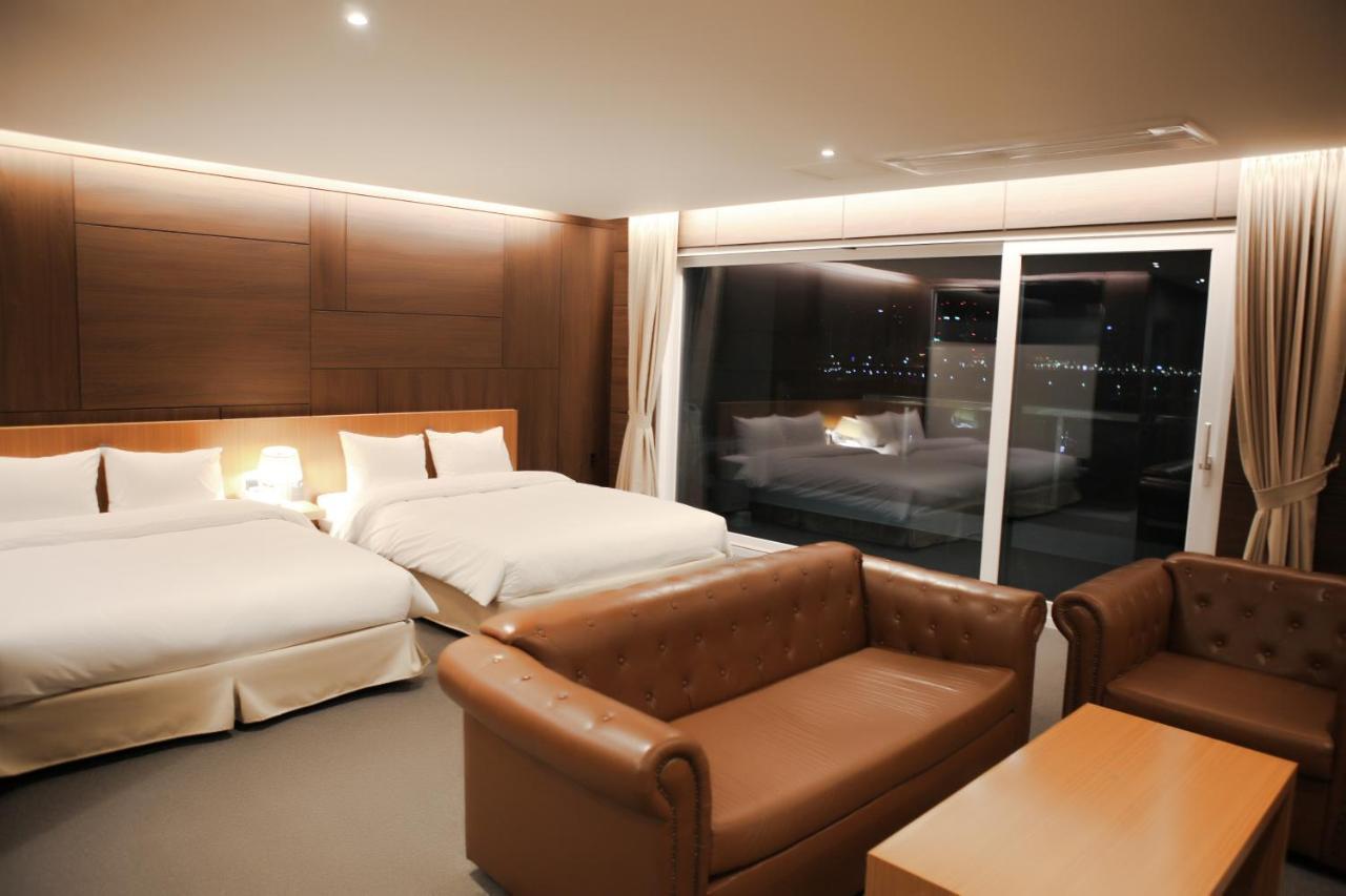Incheon Stay Hotel Экстерьер фото