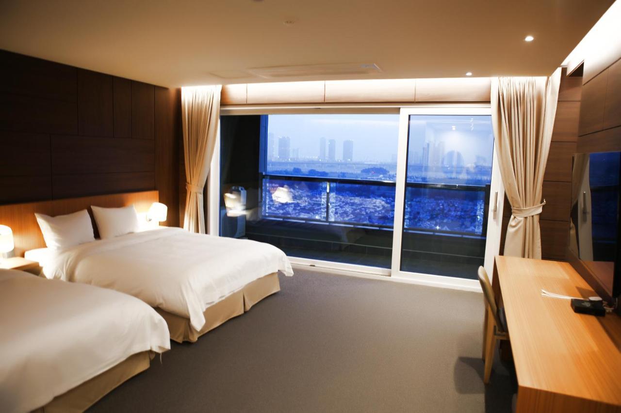 Incheon Stay Hotel Экстерьер фото