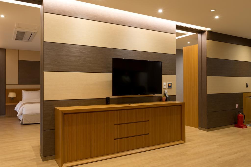 Incheon Stay Hotel Экстерьер фото