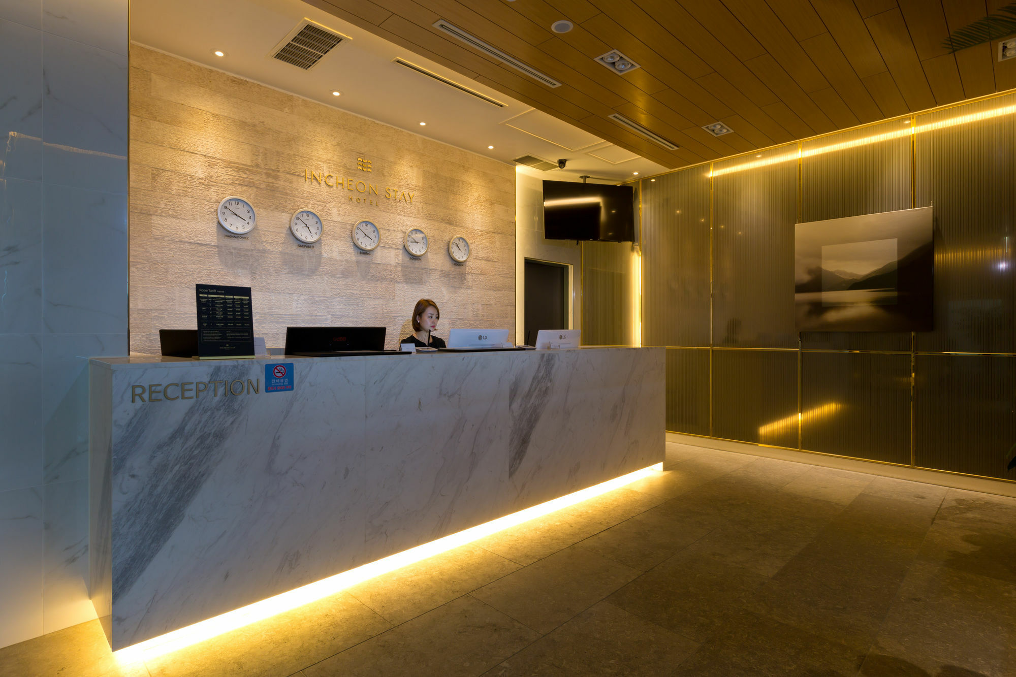 Incheon Stay Hotel Экстерьер фото