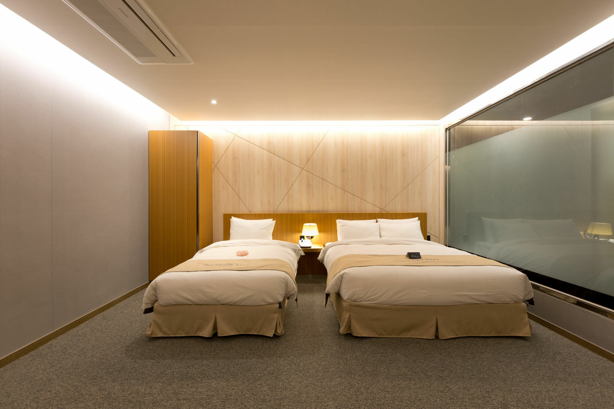 Incheon Stay Hotel Экстерьер фото