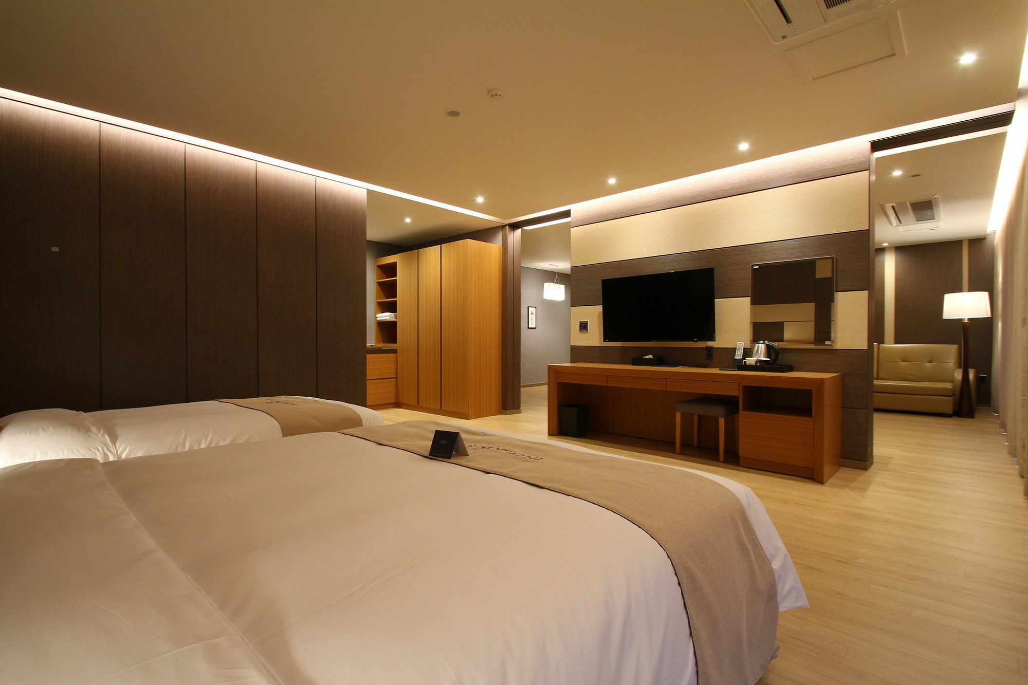 Incheon Stay Hotel Экстерьер фото